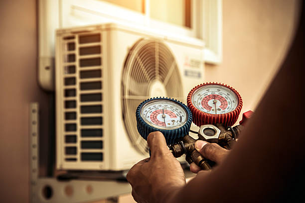 Professional Hvac technician working in Stanley, NM